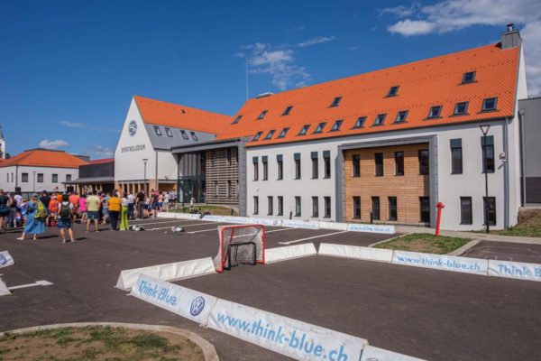 Felavatták a Székelyföldi Jégkorong Akadémia sportkollégiumát Csíkkarcfalván
