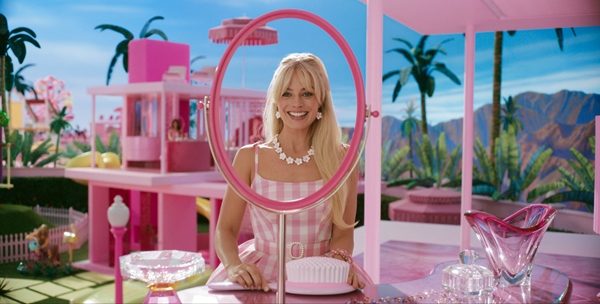 Kult: Nagyon komoly meglepetést tartogat a Barbie-film