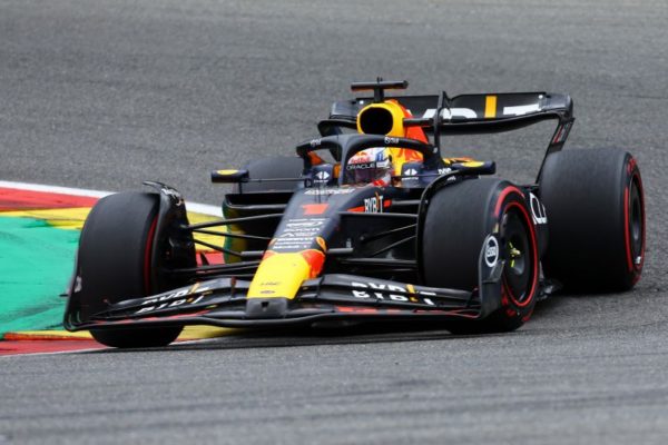 Verstappen két megsemmisítő versenyetapja az F1-es Belga Nagydíjon