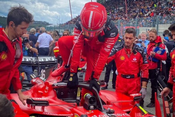 Hamilton öreg, Ecclestone nem emlékszik – pénteki F1-es hírek