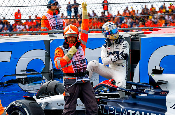 Komplikált Ricciardo sérülése, további két futamot is kihagyhat