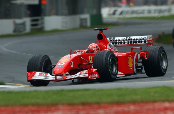 Megvehetjük Schumacher egyik ikonikus F1-es Ferrariját