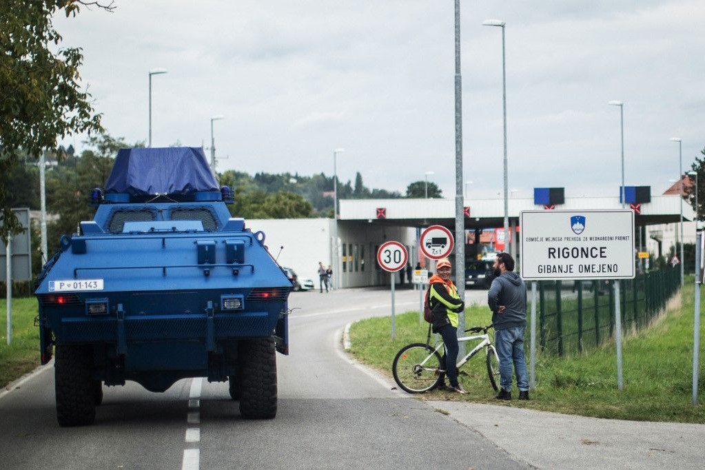 A szlovén rendőrség növeli jelenlétét Horvátországgal közös határán