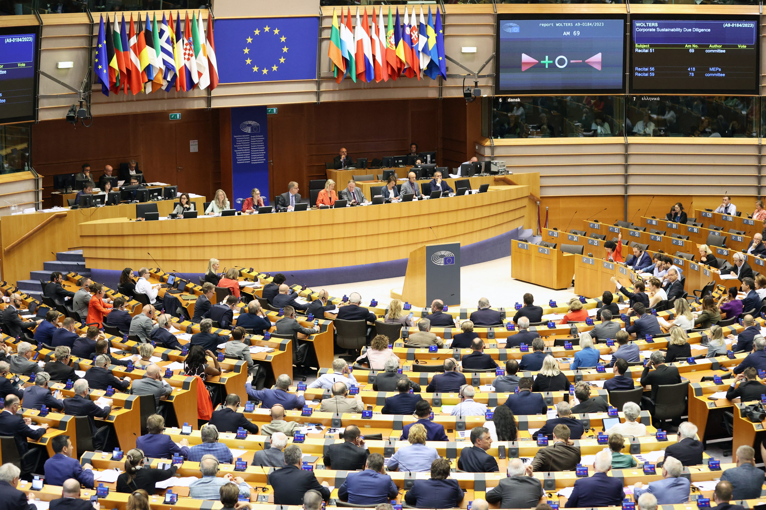 Az EP megszavazta a közös uniós védelmi beszerzéseket lehetővé tevő jogszabályt