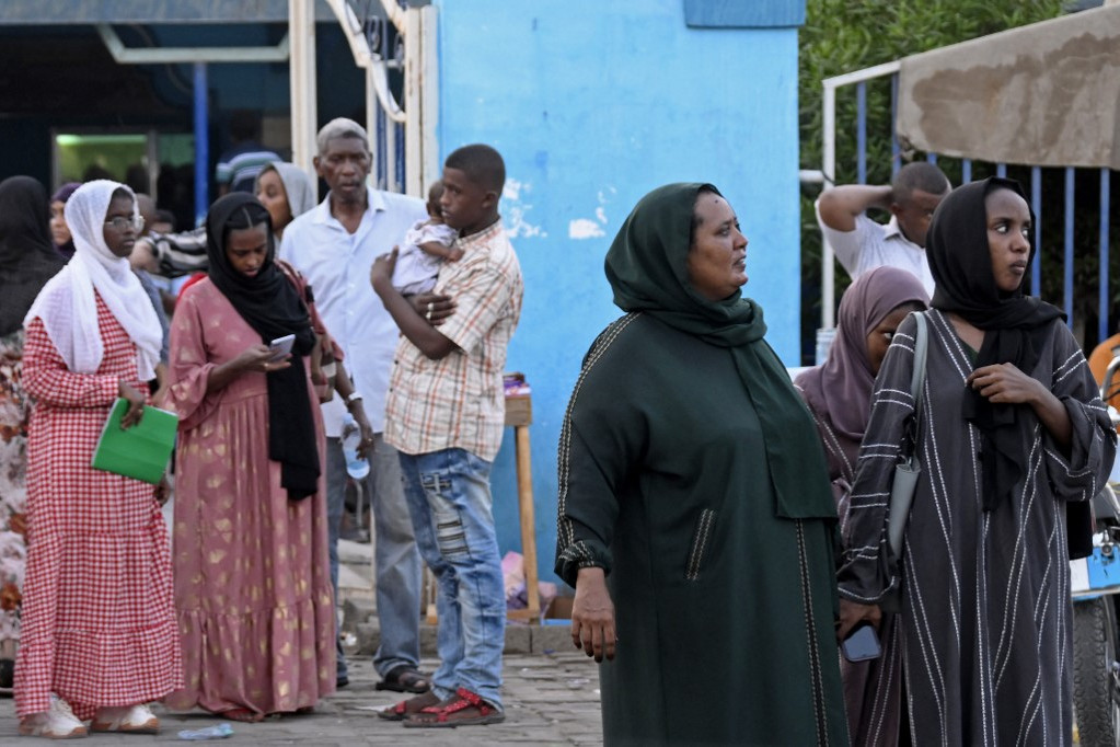 ENSZ: 1,8 millió ember menekülhet el Szudánból év végéig