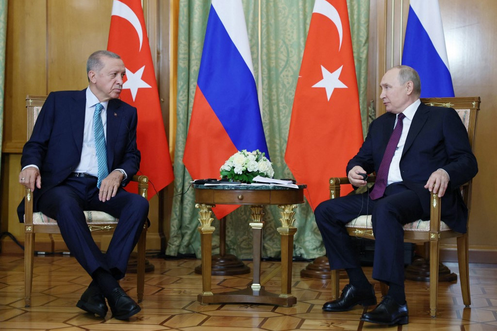 Erdogan: fontos a nemzeti valutára való áttérés az Oroszországgal folytatott kétoldalú kereskedelemben