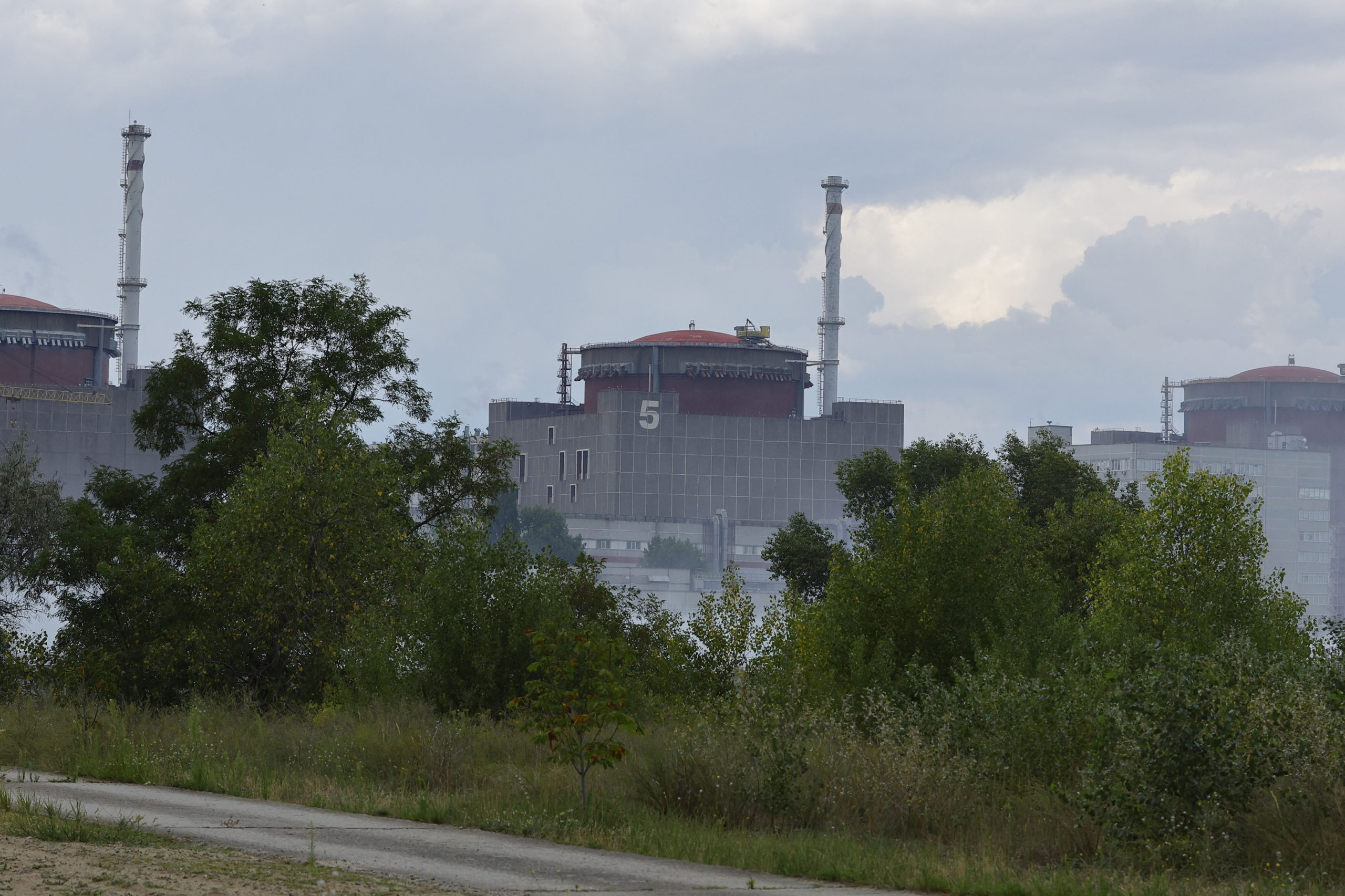 Ukrán drón csapódott be az egyik legnagyobb orosz atomerőmű közelében