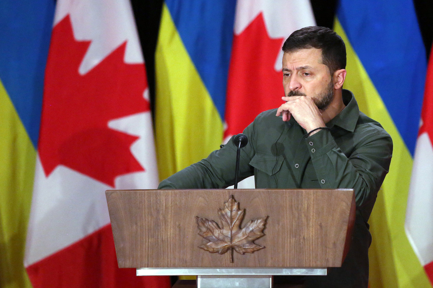 Zelenszkij köszönetet mondott Kanadának, amely „emberek ezreit segített megmenteni”