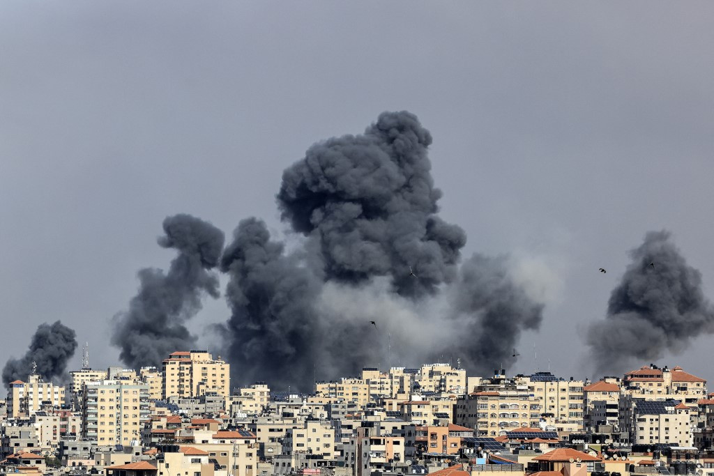 Izraelben élő magyar édesanya: A betonszobánkban hallgattam, ahogy a Vaskupola felrobbantja a Hamász rakétáit