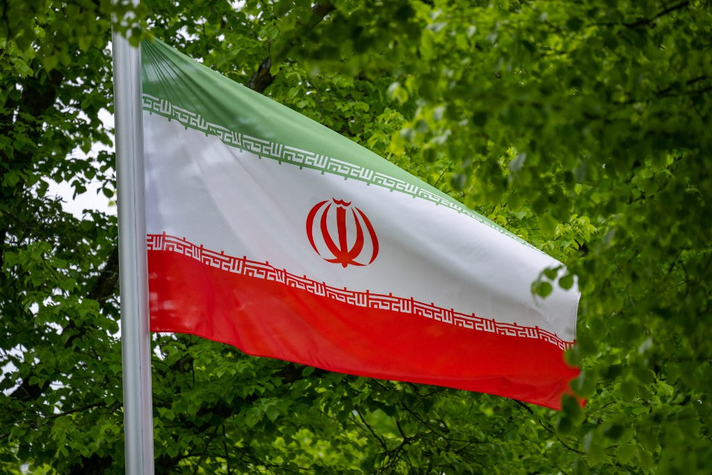 Négyszázhúsz millió dollár kártérítés megfizetésére ítélte egy iráni bíróság az Egyesült Államokat