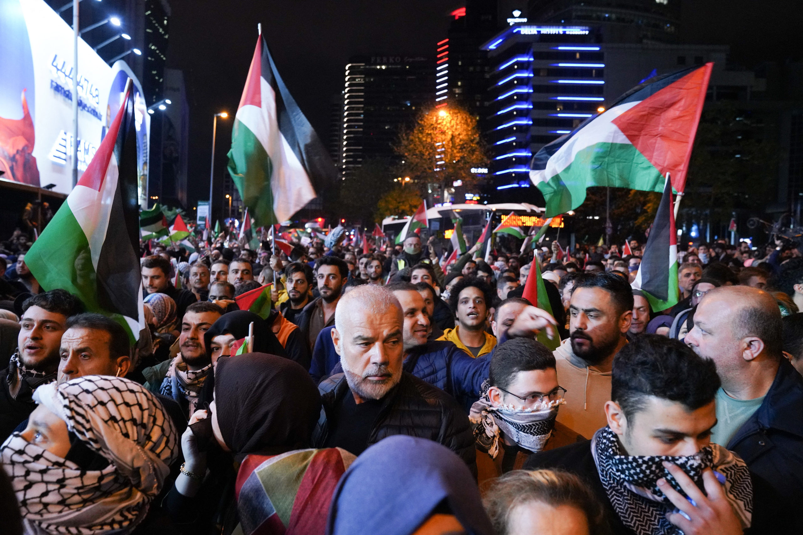 Több országban is palesztinpárti tüntetéseket tartottak