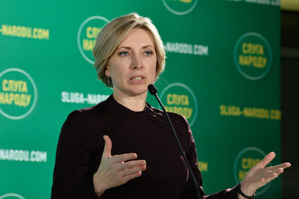 Ukrán kormányfő-helyettes: Mintegy ezer civil maradhatott az ostromlott Avgyijivkában