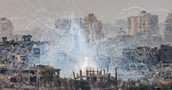Világ: Állandóak a robbanások Gázában, Izrael szíriai célpontokat támadott - tudósításunk az izraeli-palesztin háborúról