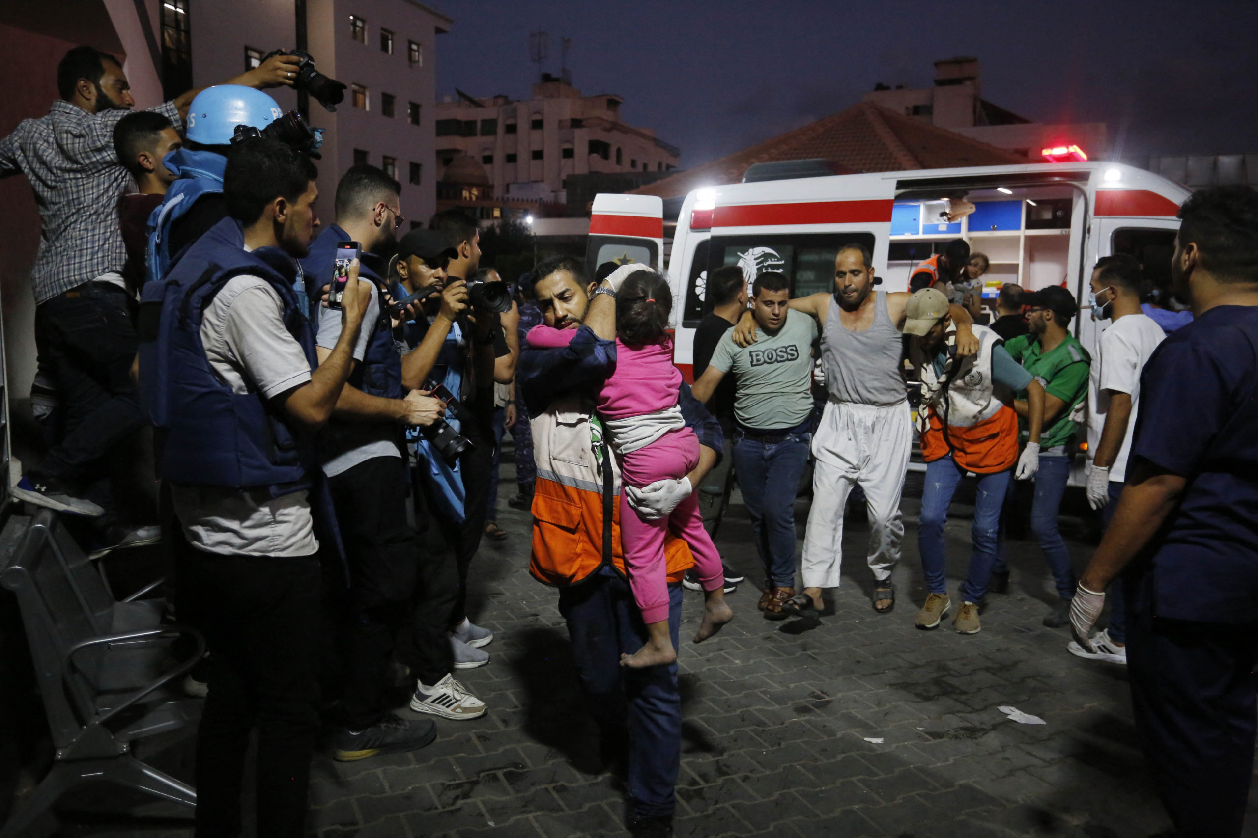 Izrael a túszok újabb nyomaira bukkant az es-Sifá kórházban
