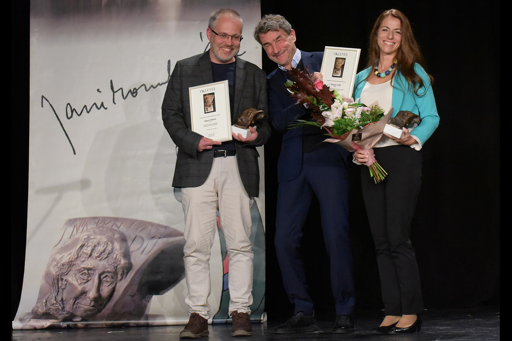 J. Kovács Judit drámapedagógus és Zágoni Balázs író kapta az idei Janikovszky-díjat