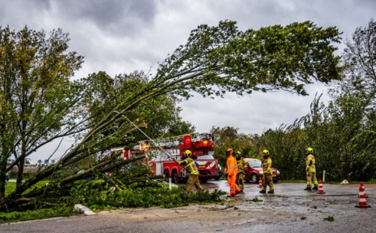 Már 6 halálos áldozata van Belgiumban és Franciaországban a Ciarán viharnak