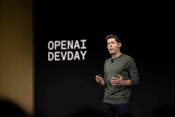 Tech: Váratlanul kirúgták a ChatGPT-t fejlesztő OpenAI vezérigazgatóját