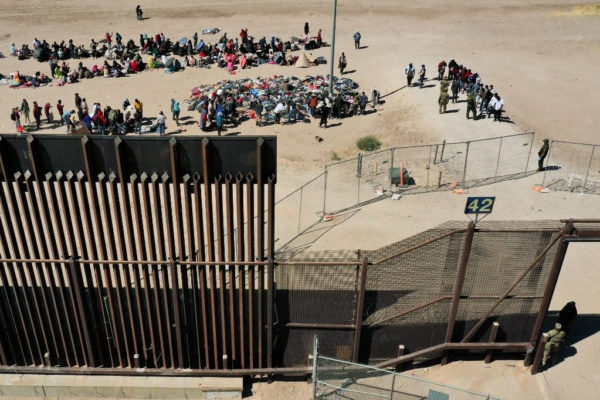 A mexikói hatóságok felszámoltak egy migránstábort