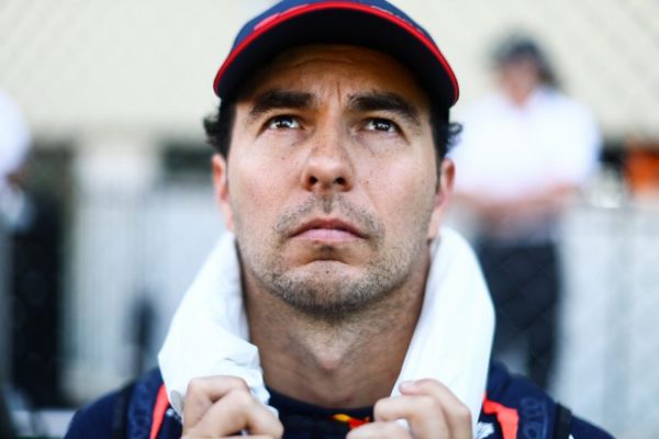 Csak Perezen múlik a 2025-ös F1-es ülése