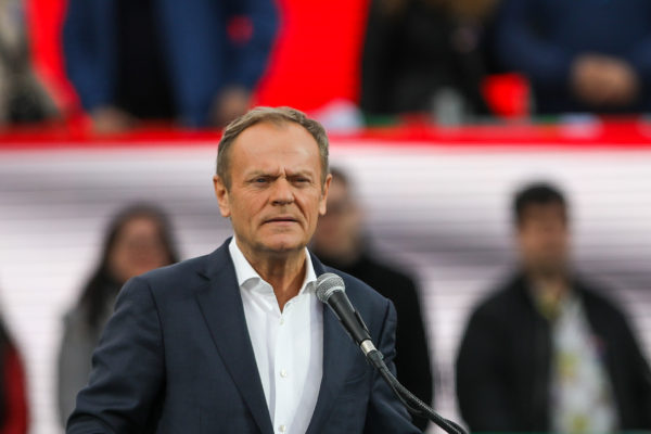 Donald Tusk lengyel kormányfő a jogállamiság visszaállításáért felelős tárcaközi csoport felállítását rendelte el