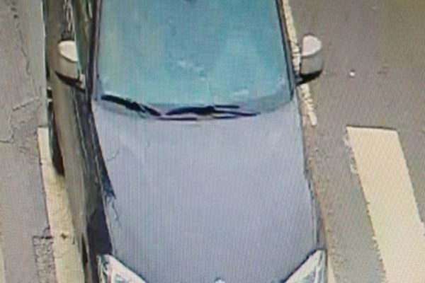 Itthon: Videót tett közzé és keresi a rendőrség a BMW-st, aki Solymáron két nőt elgázolt a zebrán, majd elhajtott