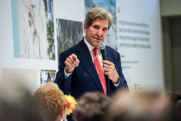 John Kerry: Jó lenne közösen meglelni a Nap titkát