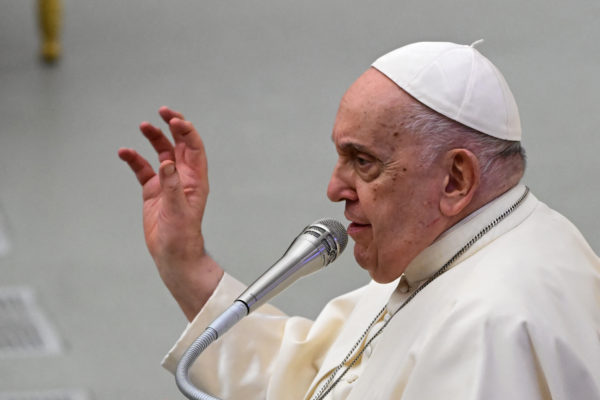 Klímacsúcs – Ferenc pápa az éghajlatváltozás elleni közös küzdelemre szólított fel