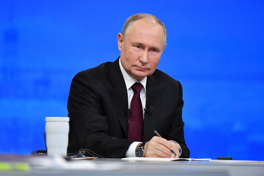 Kreml: Putyin valószínűleg tart egy rövid pihenőt az ünnepek alatt