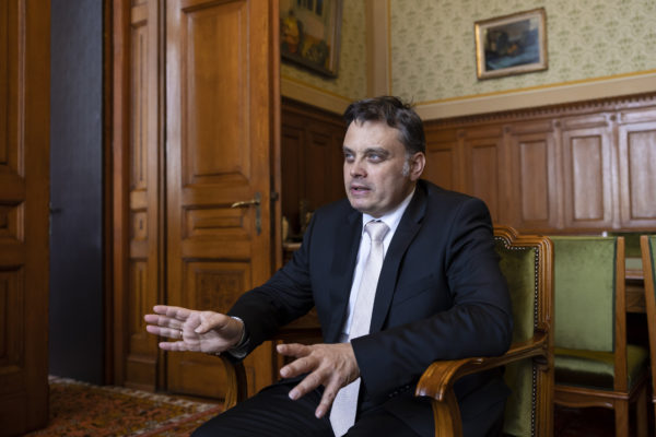 Latorcai Csaba: Januártól 4 ezer milliárd forintnyi forrás nyílik meg a magyar emberek számára