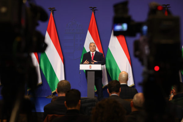 Orbán Viktor vezéregyéniség lett, egyre többen tekintik példaként Európában és azon kívül is