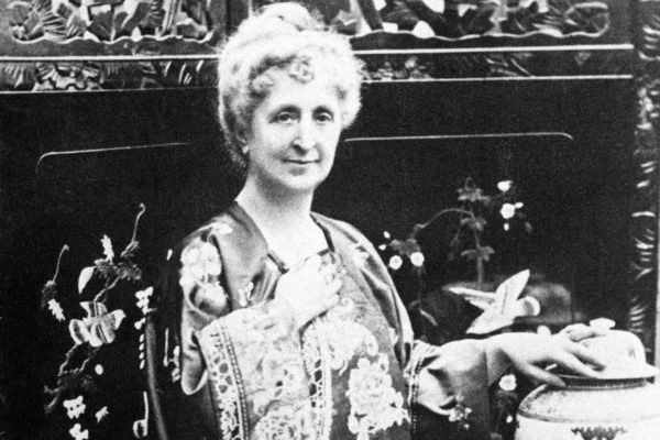 Repülőgépekkel is kerestették a rejtélyes módon eltűnt Agatha Christie-t