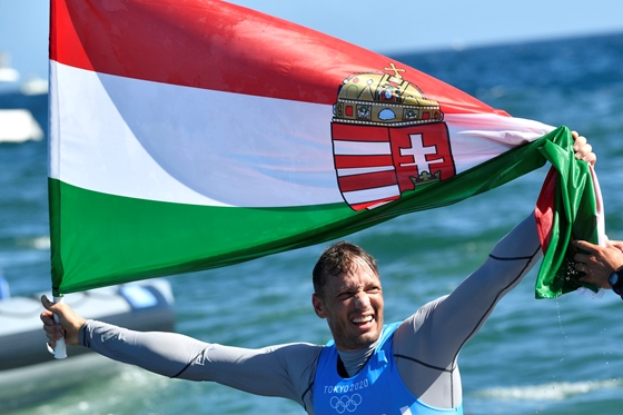 Sport: Világbajnok lett a magyar vitorlázó csapat