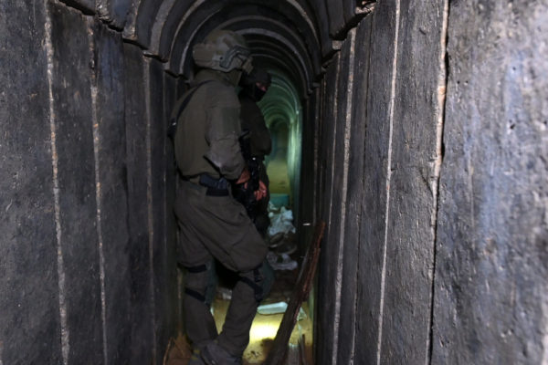 Tengervizet szivattyúz a Hamász alagútrendszerébe az izraeli hadsereg + VIDEÓ