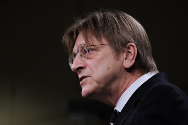 Verhofstadt: Oroszország nyerheti a háborút