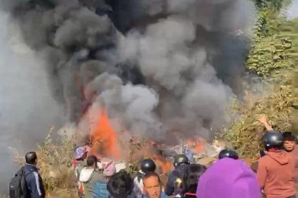 Vizsgálati eredmény: a pilóták tévedése okozta Nepálban a 72 ember halálával járó repülőszerencsétlenséget az év elején