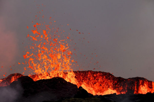A harmadik vulkánkitörést jelentették egy napon belül, ezúttal Izlandról