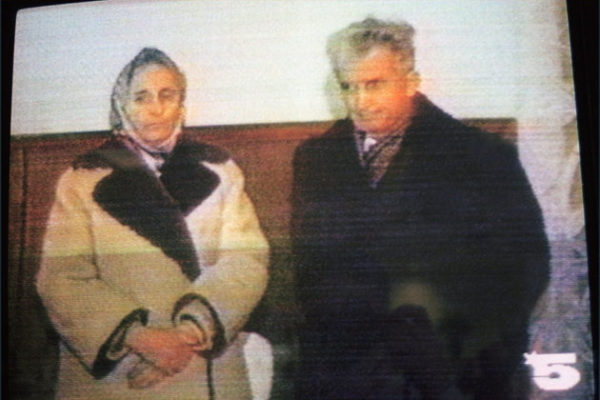 Alig néhány óra alatt ítélt a bíróság a Ceaușescu-házaspár fölött