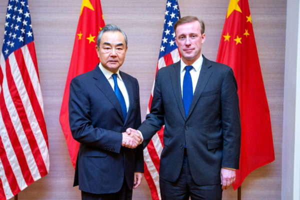 Az amerikai-kínai konfliktus megelőzéséről is tárgyalt az amerikai nemzetbiztonsági tanácsadó és a kínai külügyminiszter