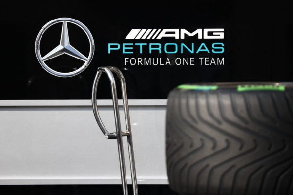 Forma–1: szerződést hosszabbított a Mercedes technikai igazgatója