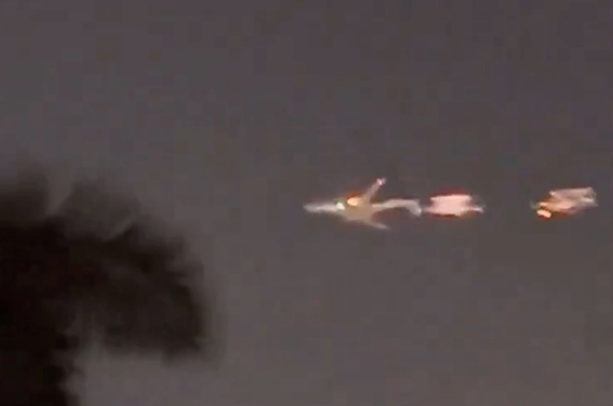 Gazdaság: A levegőben gyulladt ki, ezért kényszerleszállást hajtott vége egy Boeing teherszállító - videó