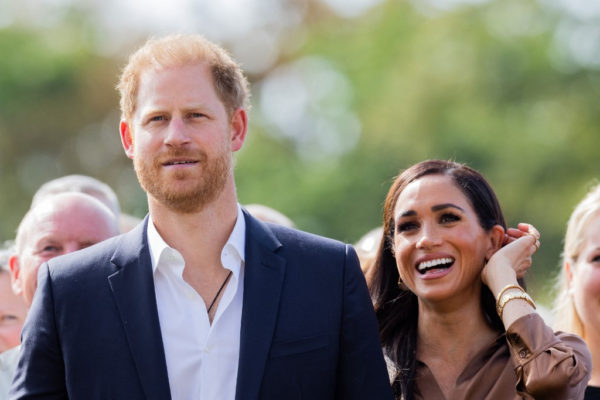 Harry herceg és Meghan Markle békül a királyi családdal