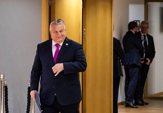 Itthon: Fülke: Besétál-e az EU a kisétáló Orbán csapdájába másodszor is?