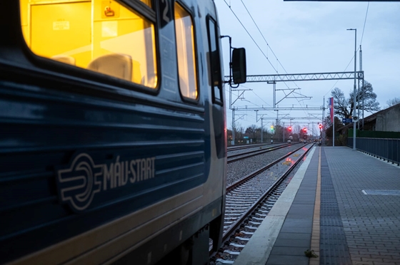 Itthon: Gázolás miatt akadozik a vonatközlekedés Rákospalota-Újpest és Dunakeszi között