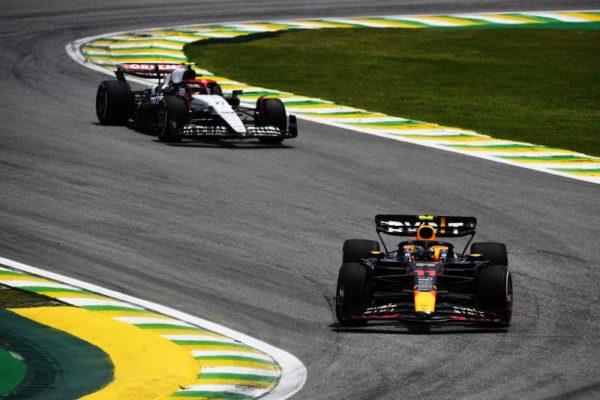 Komolyan aggasztja a Red Bull és az AlphaTauri együttműködése a McLaren-vezért