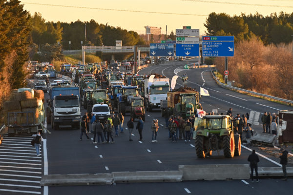 Már a belga gazdák is tiltakoznak a brüsszeli agrárpolitika miatt