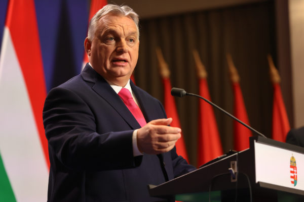 Orbán Viktor: A 2024-es választások célja, hogy kinyissuk Brüsszel szemét + VIDEÓ