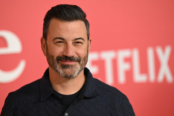 Perrel fenyegeti Jimmy Kimmel a sportolót, aki hírbe hozta Jeffrey Epsteinnel