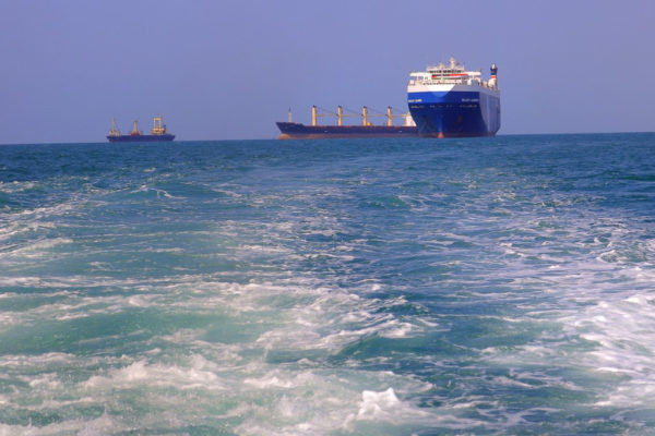 Rakétatalálat ért egy máltai lobogó alatt közlekedő hajót Jemennél