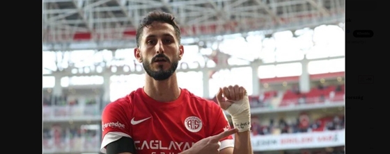 Sport: Az elraboltakra emlékező gólöröm miatt indult büntetőeljárás egy izraeli focista ellen Törökországban