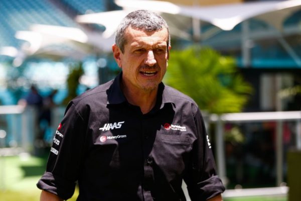 Steiner távozik a Haastól, a Ferrari bajban? – szerda